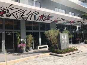 3401 NE 1st Ave in Miami, FL - Building Photo - Building Photo