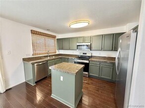 5421 S Ireland Way in Centennial, CO - Building Photo - Building Photo