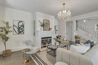 79 Claremont Ave in Redwood City, CA - Building Photo - Building Photo