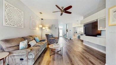 13414 Graham Yarden Dr in Riverview, FL - Building Photo - Building Photo