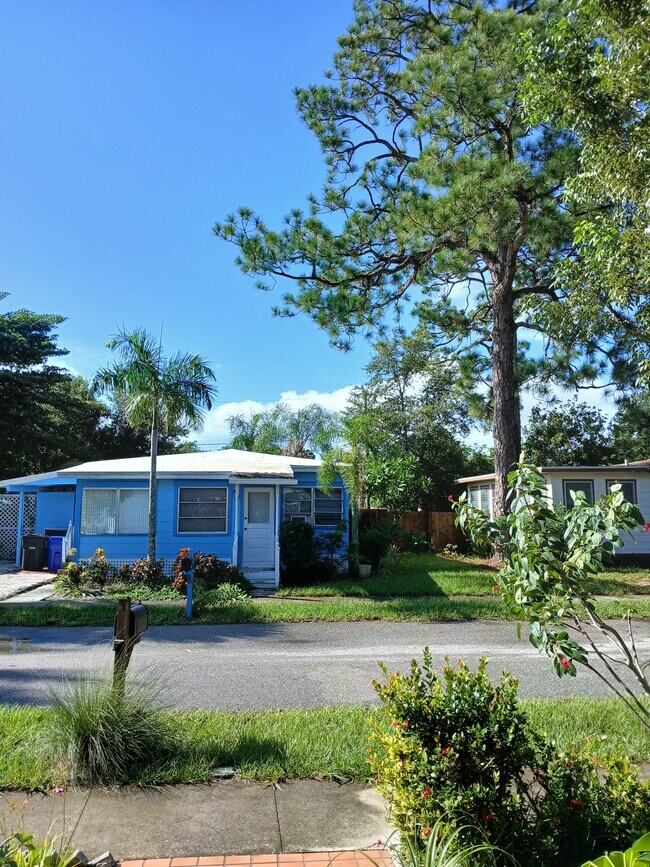 property at 2054 Kurtz St