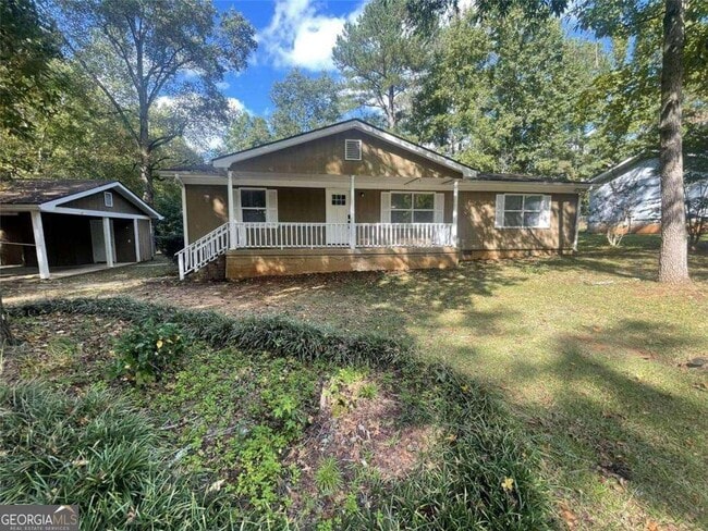 property at 32 Sherwood Loop