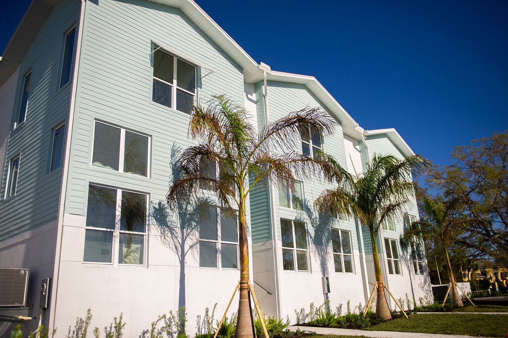 3820 Pompano Dr SE in St. Petersburg, FL - Building Photo