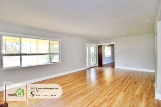 3773 Ricardo Ave in Redding, CA - Building Photo - Building Photo