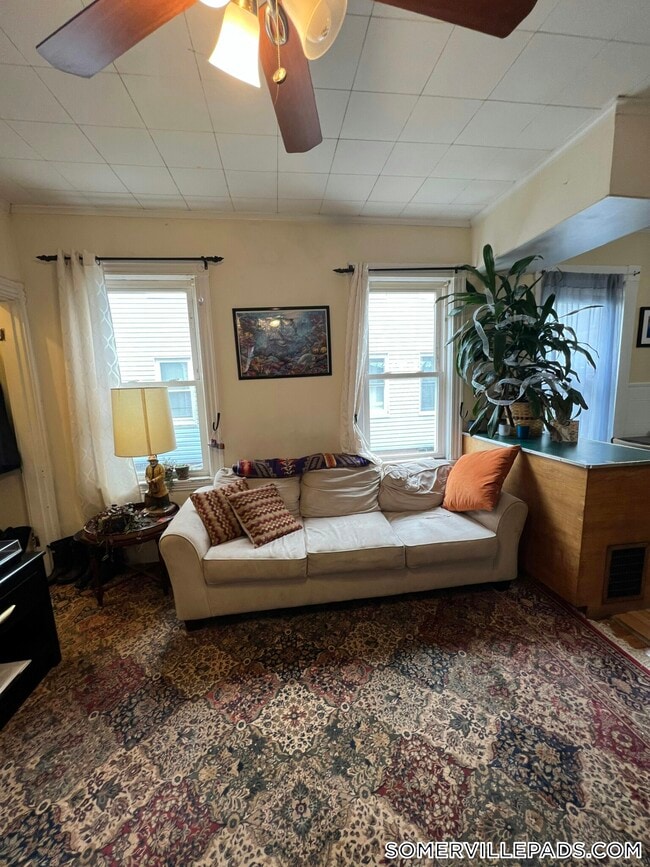 12-14 Hancock St., Unit 1 in Somerville, MA - Building Photo - Building Photo