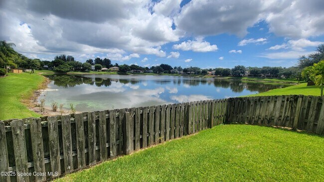 4590 Bellaluna Dr in West Melbourne, FL - Building Photo - Building Photo