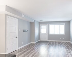 26 Spadina Av in Ottawa, ON - Building Photo - Building Photo