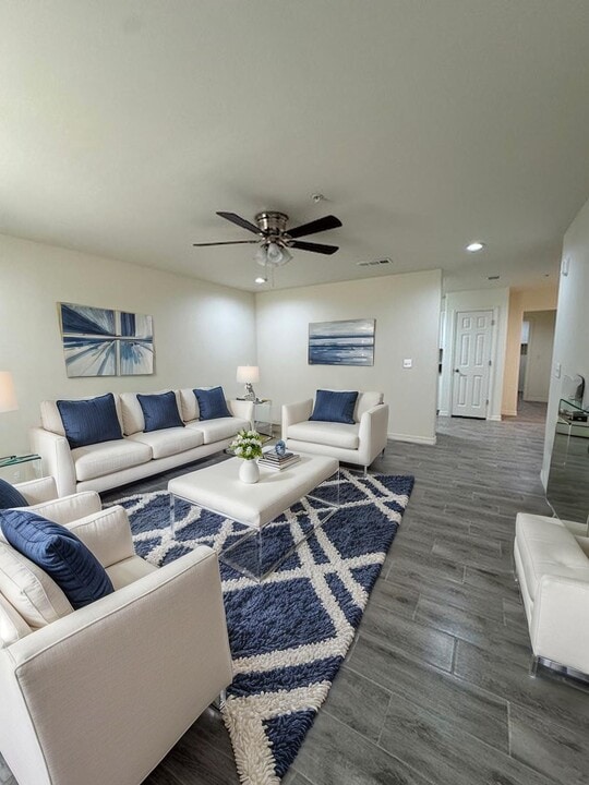 Chance's Court Apartments in Port Arthur, TX - Building Photo