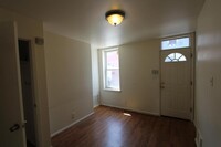 2311 Hunter St photo'