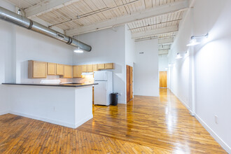 The Hudson in Richmond, VA - Building Photo - Interior Photo