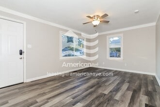 6918 Marbev Dr in Cincinnati, OH - Foto de edificio - Building Photo