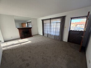 1212 Childers Dr NE in Albuquerque, NM - Building Photo - Building Photo