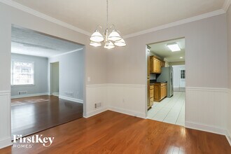 2440 Thompson Mill Rd in Gainesville, GA - Building Photo - Building Photo