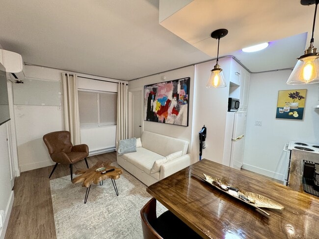 property at 1030 Lillian Ave