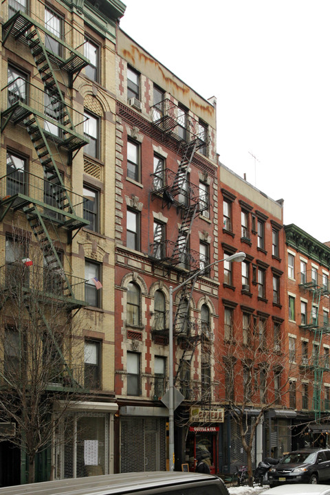 AJ Clarke in New York, NY - Building Photo