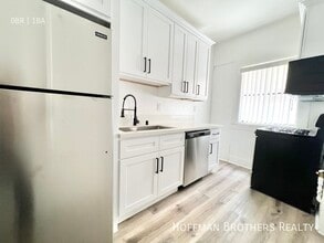 1518 S Hope St, Unit 3 in Los Angeles, CA - Building Photo - Building Photo
