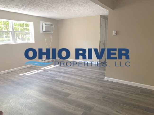 600 Northwood Ct, Unit 103 in Wheeling, WV - Building Photo - Building Photo