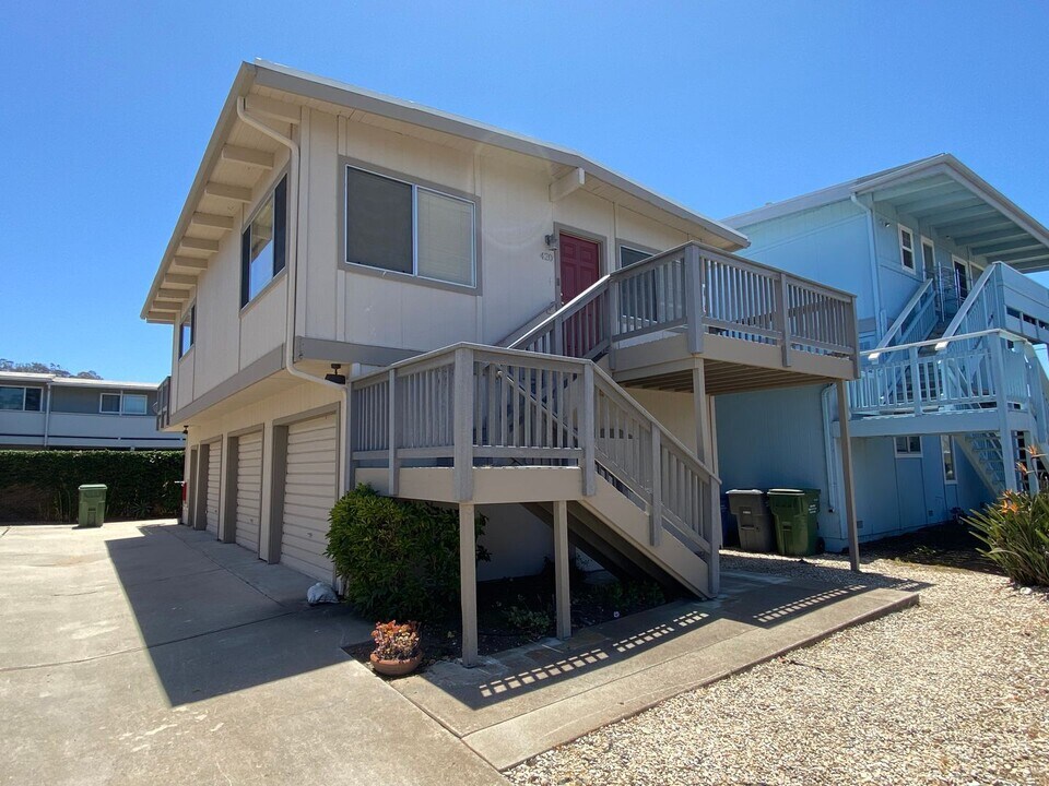 420-430 Driftwood St in Morro Bay, CA - Building Photo