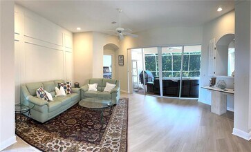 8870 Huntington Pointe Dr in Sarasota, FL - Building Photo - Building Photo