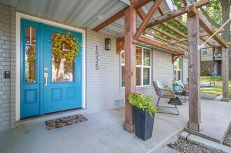 1525 S Oakmont Ave in Springfield, MO - Building Photo - Building Photo
