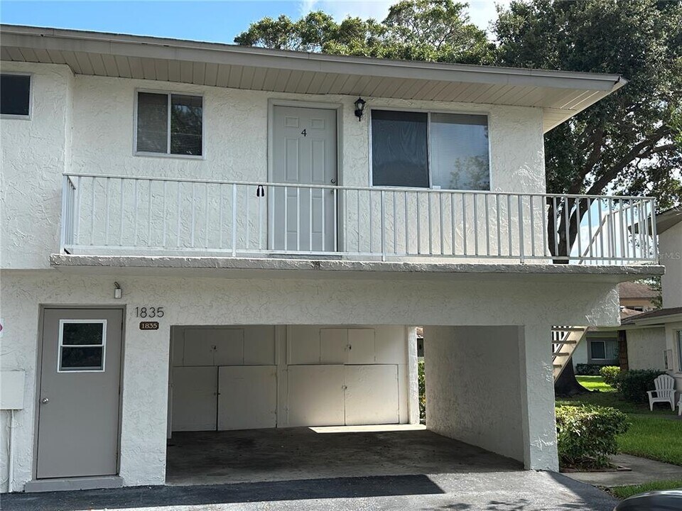 1835 Bough Ave in Clearwater, FL - Building Photo