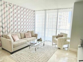 485 Brickell Ave in Miami, FL - Building Photo - Building Photo