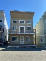 605 Finnegan Way in Friday Harbor, WA - Building Photo