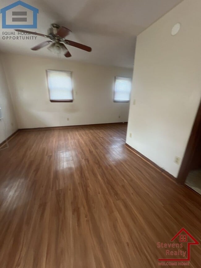 6051 Nashville Hwy in Baxter, TN - Building Photo - Building Photo