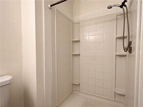 413 Ewalt Ave in Springdale, AR - Foto de edificio - Building Photo