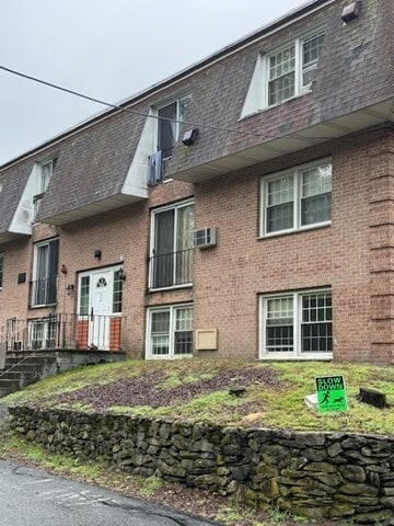 property at 82 Boylston Ln
