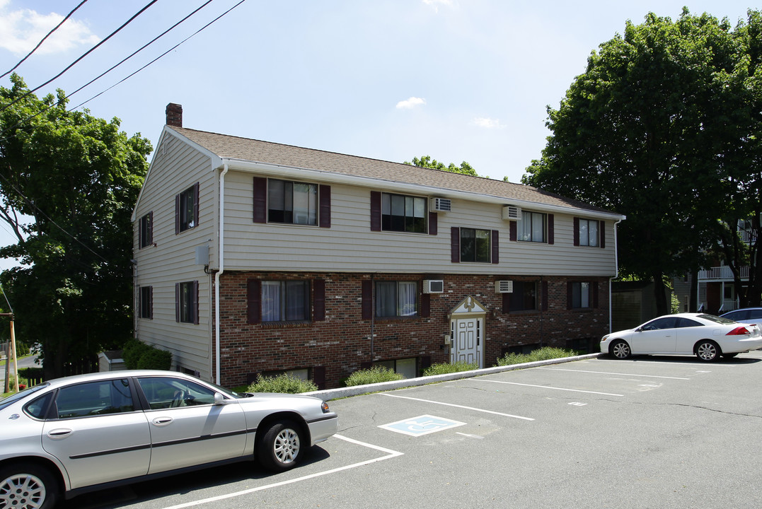 1 Laurent Rd in Salem, MA - Foto de edificio