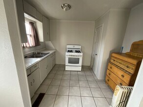 2304 Doris Ave in Del City, OK - Building Photo - Building Photo