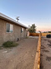 140 W Upjohn Ave in Ridgecrest, CA - Building Photo - Building Photo