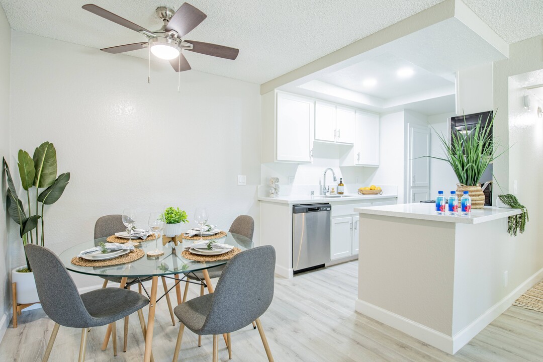 Metro 3610 Apartments in Riverside, CA - Building Photo