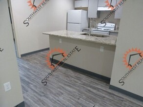 1513 W Llano Estacado Blvd in Clovis, NM - Building Photo - Building Photo