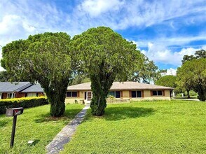4436 Baybreeze Rd in Orlando, FL - Building Photo - Building Photo
