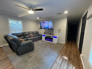 12500 Aldine Westfield Rd in Houston, TX - Building Photo - Building Photo