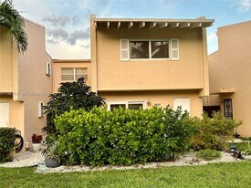 8837 NE 4th Avenue Rd in Miami Shores, FL - Building Photo