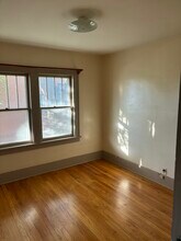 613 N 36th St in Omaha, NE - Building Photo - Building Photo