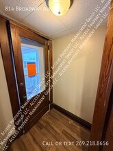 814 Broadway Ave NW in Grand Rapids, MI - Building Photo - Building Photo
