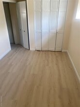 47 Bowling Ln in Deer Park, NY - Building Photo - Building Photo