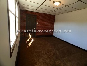 402 E Market St in Scranton, PA - Building Photo - Building Photo