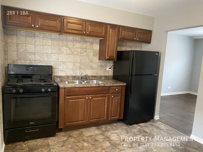 7218 Park Ave in Summit, IL - Building Photo - Building Photo