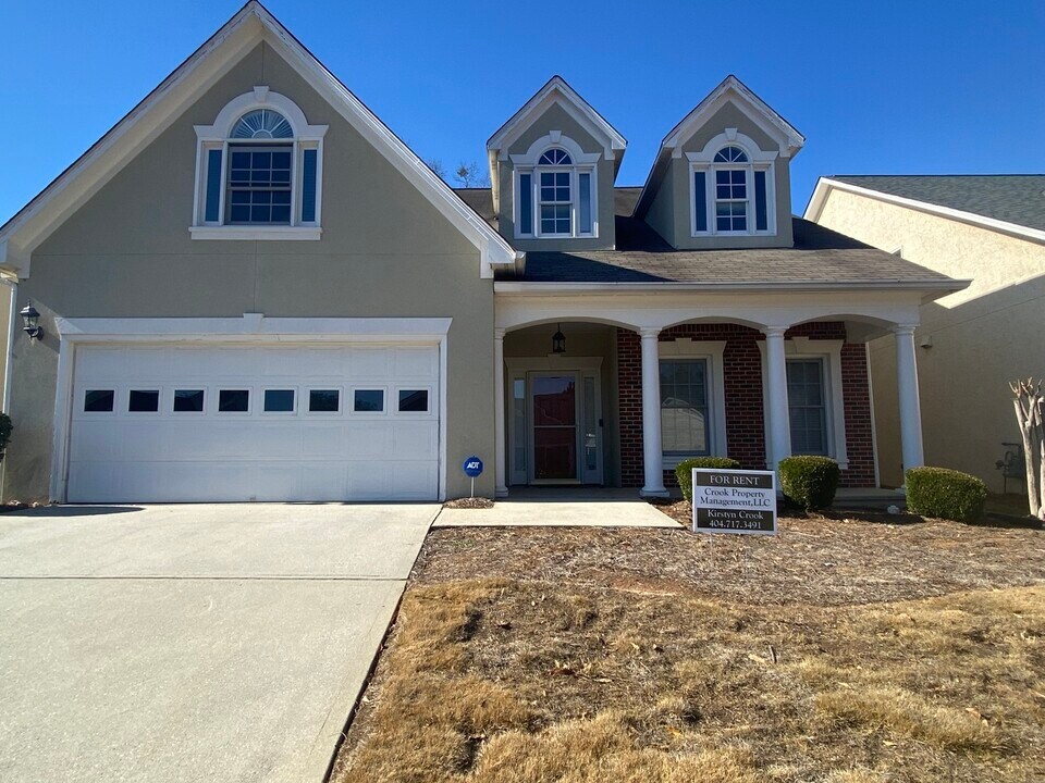 104 Alexandria Blvd in Mcdonough, GA - Building Photo