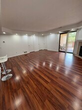 8615 Scenicview Dr, Unit #204 in Broadview Heights, OH - Building Photo - Building Photo