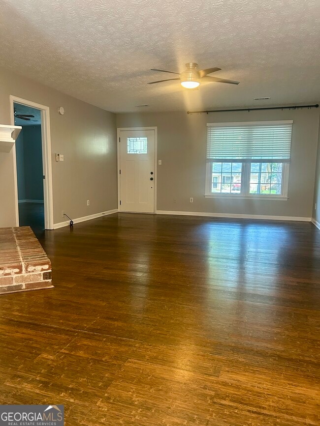 816 Bedford Park in Peachtree City, GA - Building Photo - Building Photo