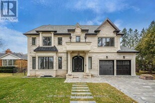 577 Indian Rd in Mississauga, ON - Building Photo