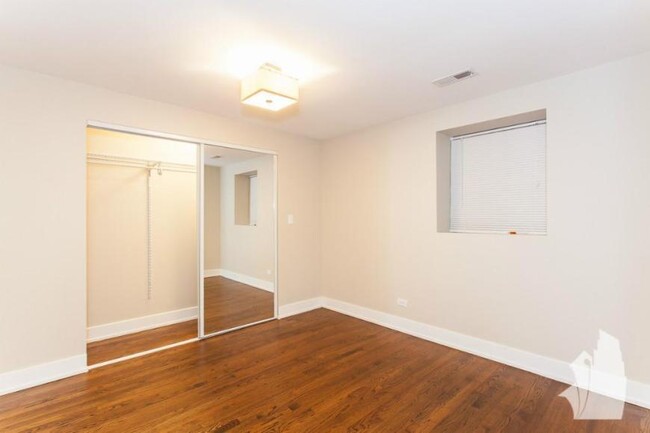 5058 N Winchester Ave in Chicago, IL - Building Photo - Building Photo