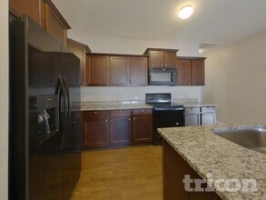 178 Hidden Lakes Rd in Statesville, NC - Building Photo - Building Photo