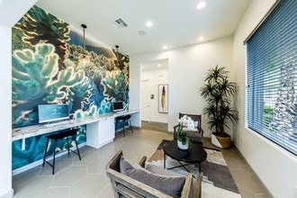 THE CLUBS AT RHODES RANCH APARTMENT HOMES in Las Vegas, NV - Foto de edificio - Building Photo
